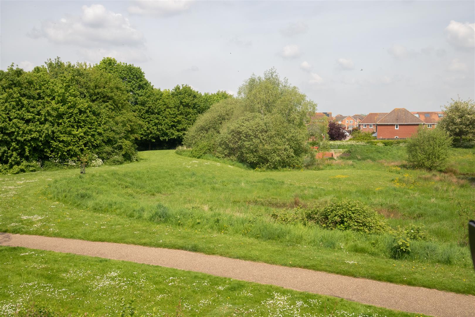 Canal Lane, Deanshanger, Milton Keynes